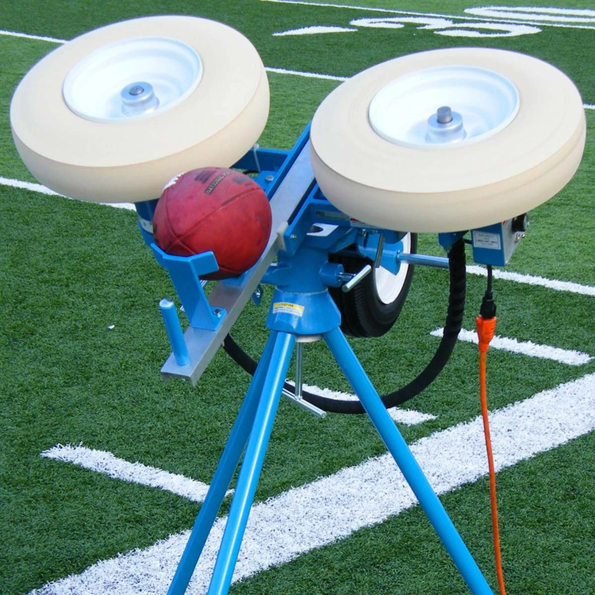 New β€οΈ Jugs M1700 Football Passing Machine π 3 New β€οΈ Jugs M1700 Football Passing Machine π - Image 3