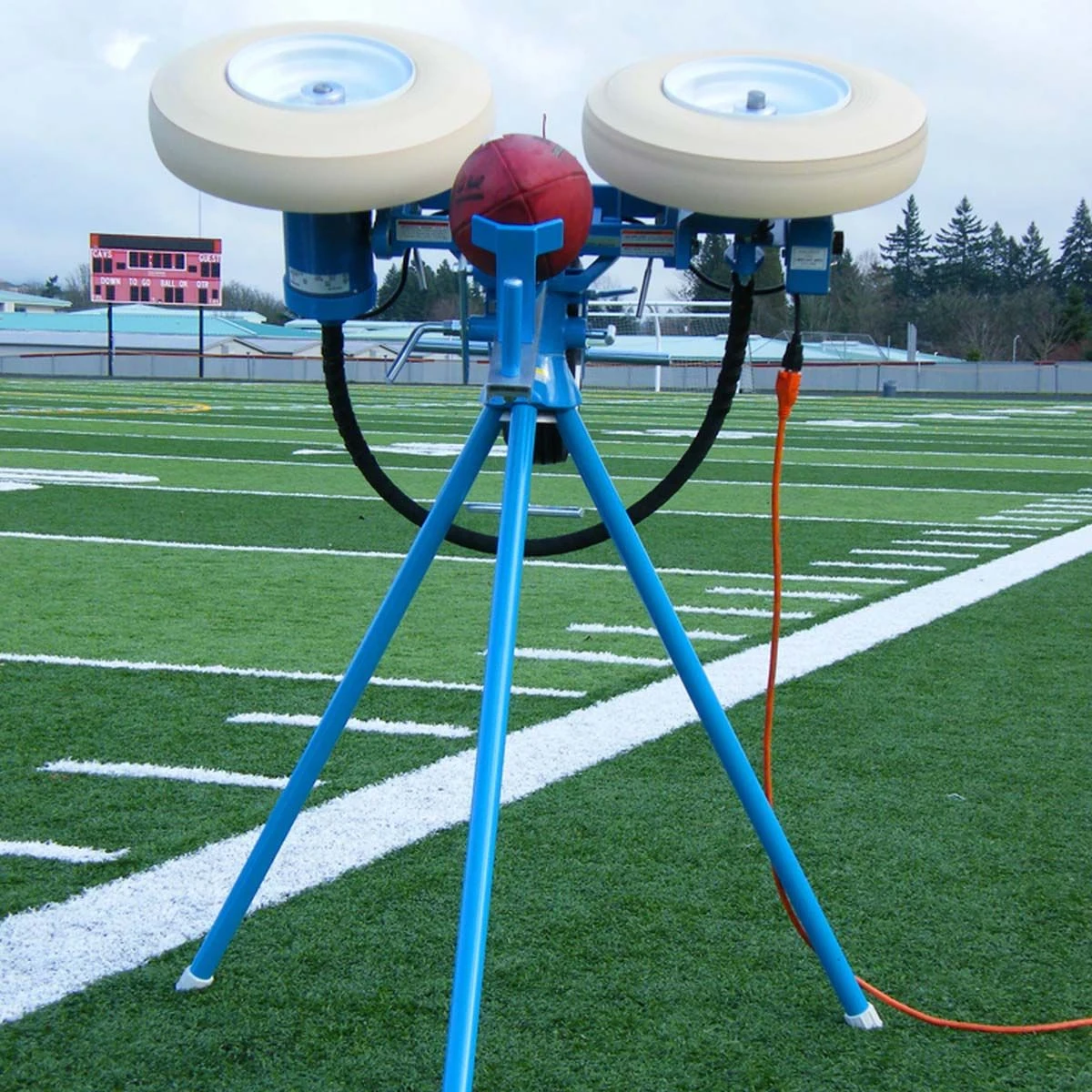 New β€οΈ Jugs M1700 Football Passing Machine π 4 New β€οΈ Jugs M1700 Football Passing Machine π - Image 4